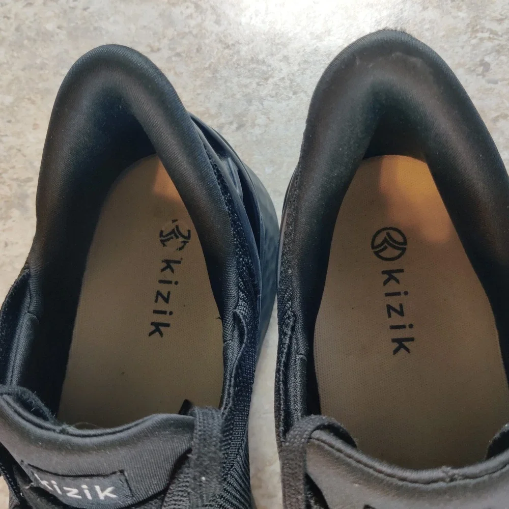 Kizik Slip On Athletic Running Shoes‎ Mens Size 12 D2FCDATHBK02-1D Triple Black
